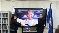 淡江學生飛向國際 航太系與澳聯航空學院簽約培訓機師
