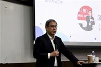 邀請緯來電視網董事長李鐘培博士主講「驚滔駭浪的人生」。