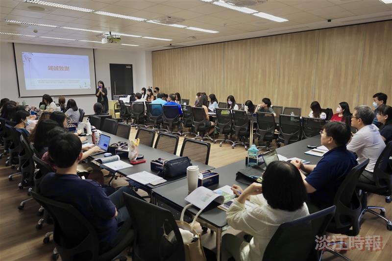 淡江2023永續報告書「翻。易」識讀工作坊