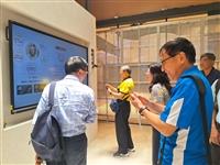 臺大EMBA校友參訪AI實境場域 李宗翰親自親待