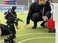 電機系小型人形機器人發威　FIRA世界盃全能賽創14連霸佳績