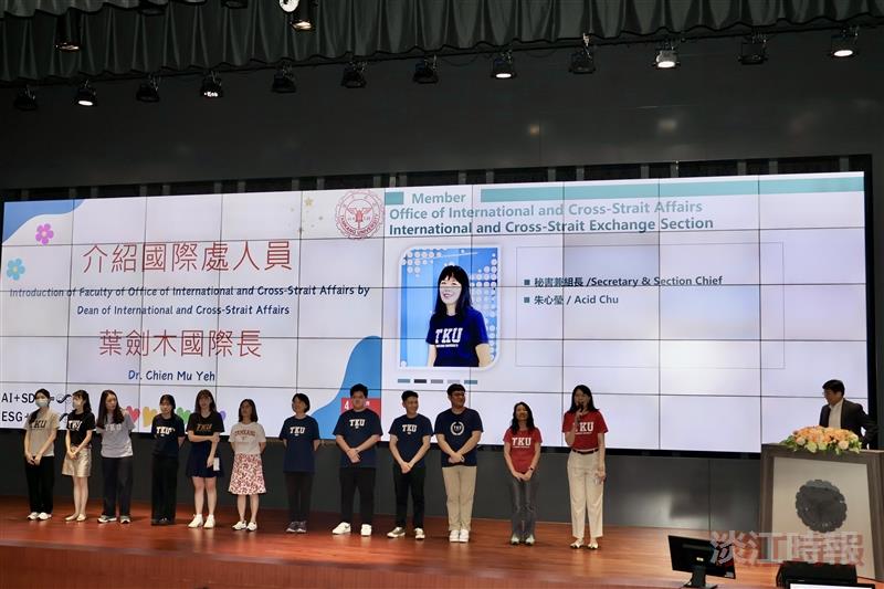 Presided over by Dean of International Affairs Chien-Mu Yeh, who introduced the OIA staff members.