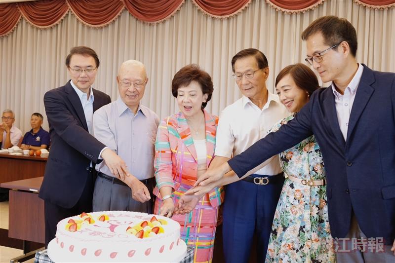 永續宴：女聯30頌師恩‧AI永續創未來
