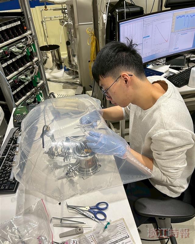 First-year physics master’s student Chi-Feng Lee prepares the materials for preliminary measurements.