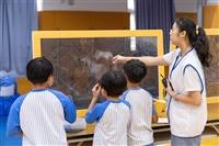 鄧金培率學生團隊參加科技藝術巡迴展