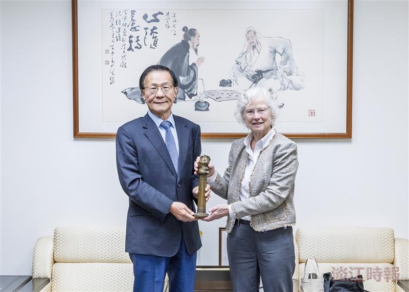 [Panda Lecture] Accounting Department Invites Prof. Katherine Schipper to Explore Integrity and Professional Boundaries through the Lens of “Materiality”
