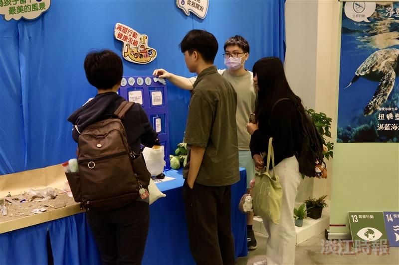 福青蔬食展開幕剪綵儀式