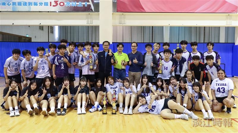 Winners of the 2025–26 Academic Year Freshman Cup volleyball tournament gathered for a group photo during the awards ceremony.