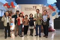 英文系75年系慶