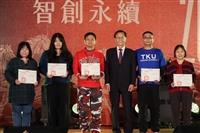 歲末聯歡圖輯