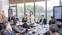 巨東企業林麗玉副董事長捐贈儀式