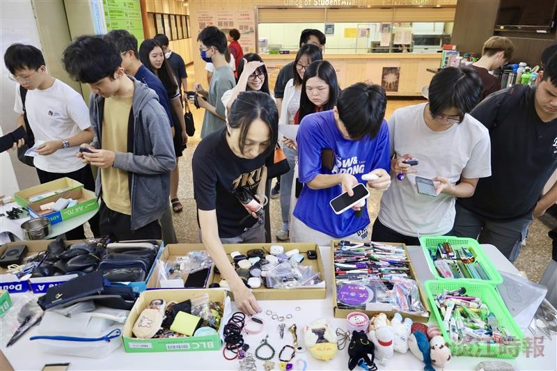 淡水校園無人認領遺失物義賣活動