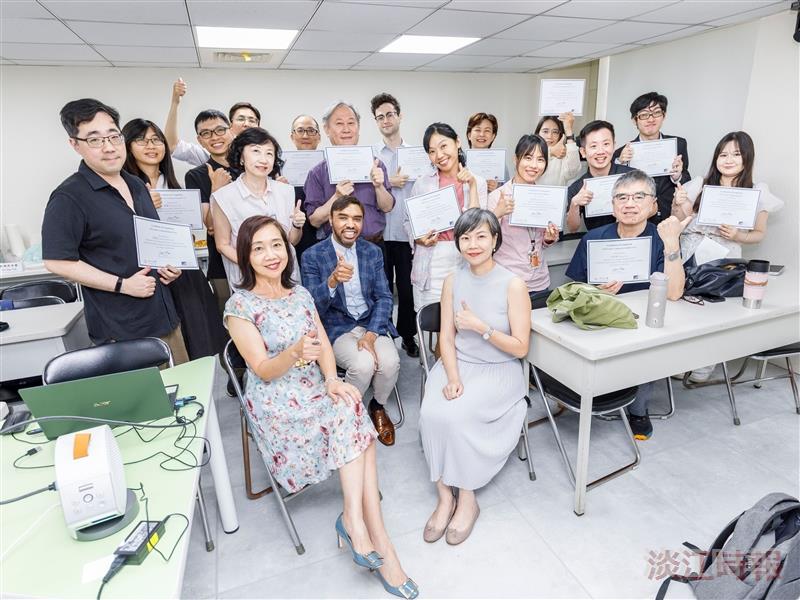 首位AIT駐淡江英語教育專員Smallwood任期屆滿將返美