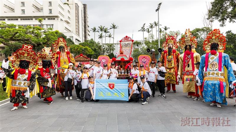 清水祖師遶境首度進入淡江校園