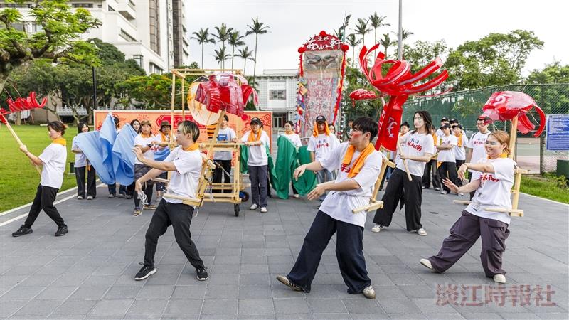 清水祖師遶境首度進入淡江校園