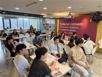 香港中學生參訪團來校參訪