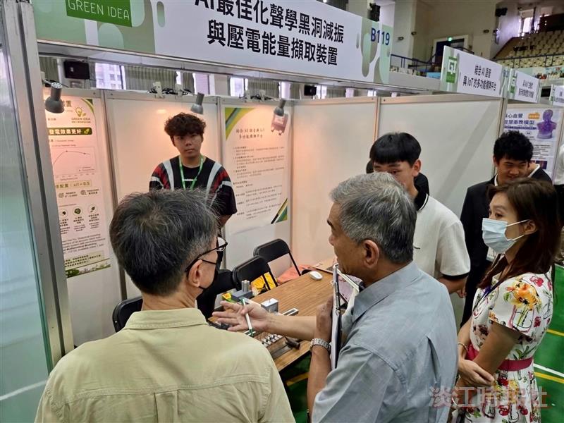 航太系王怡仁團隊二連霸  再奪綠色發明展最高榮譽鈦金獎