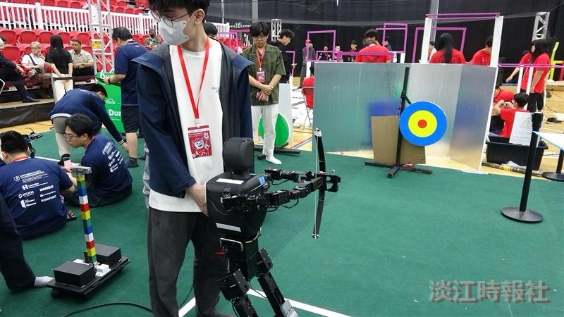 淡江機器人團隊FIRA全能賽雙登頂