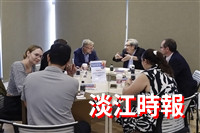 捷克半導體研究訪問團來訪淡江