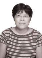 經濟學系主任　廖惠珠