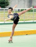 李婉寧以曼妙輕盈的花式技巧，在第11屆亞洲溜冰錦標賽中拿下女子花式基本型金牌。
