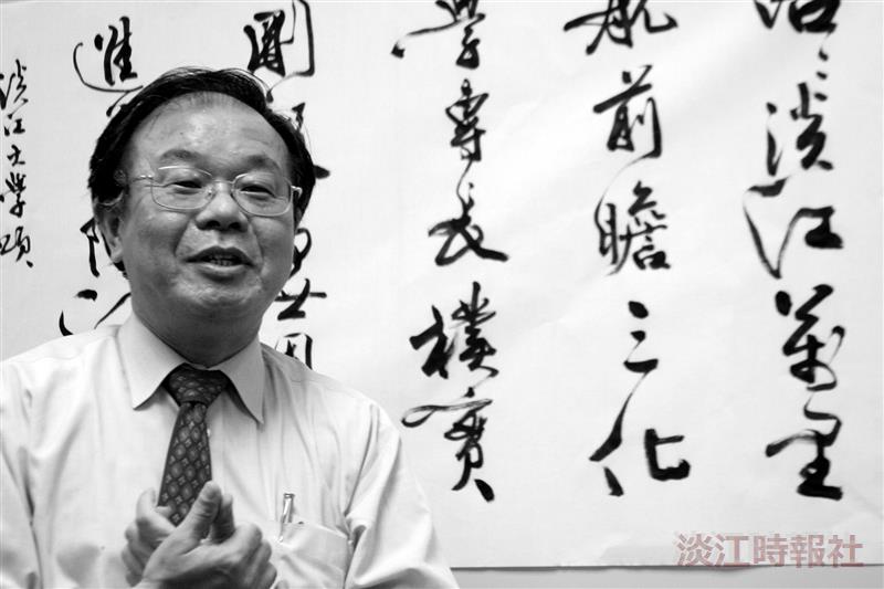 自學成為享譽中外的大師基隆囝仔張炳煌 締造書法傳奇