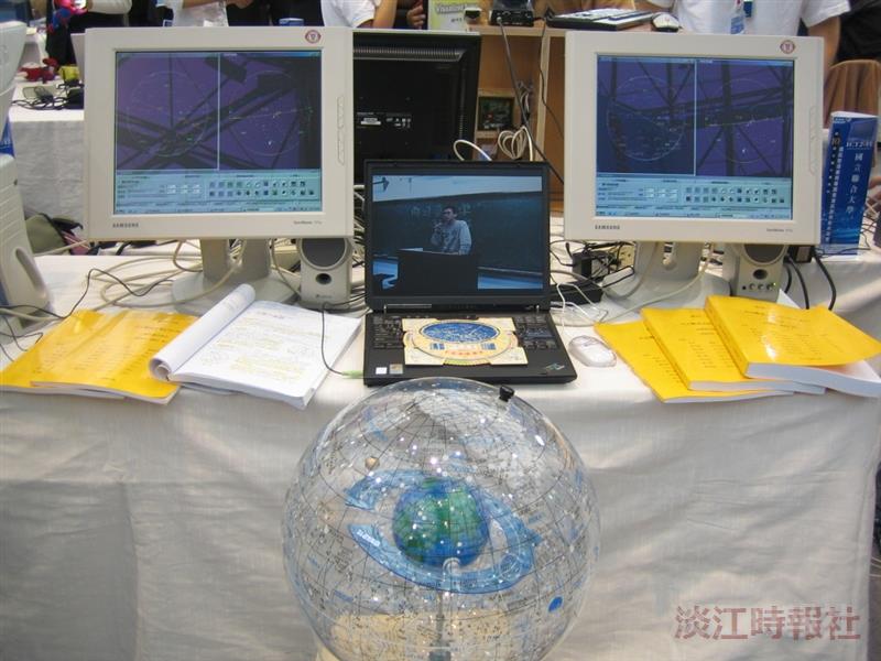 資管系創意百分百 社交高手 天文觀星系統 投下科技震撼彈