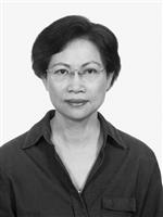 德國語文學系系主任  魏榮治