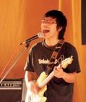 西語二盧廣仲在本校金韶獎比賽中發光發熱，音樂才華展露無遺。（圖�邱湘媛）