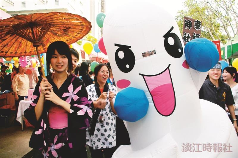 蛋捲節也哈日 同學競許歐趴願