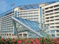 蘭陽校園實施英語教學，大三全體出國一年。