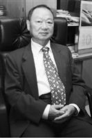 蔡信夫學而不倦　教業樂群