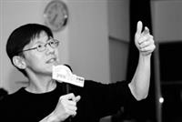 演講題目：從大學生到地球人：我的求學和職場經驗
