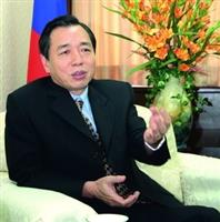李述德（財政部長）民國63年銀行保險系（今保險系）畢業