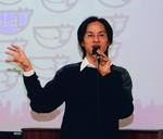 愛情公寓副執行長林志銘12日蒞校演講「社群網站經營與網路行銷傳播」。（攝影�嘉翔）