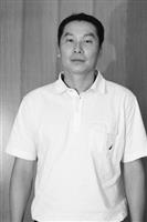 體育室體育教學組組長　劉宗德