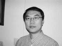 產業經濟學系系主任　林俊宏
