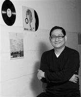 滾石國際音樂公司董事長段鍾沂本學期至本校任教，既專業又和藹可親，深受學生喜愛。（攝影�陳怡菁）