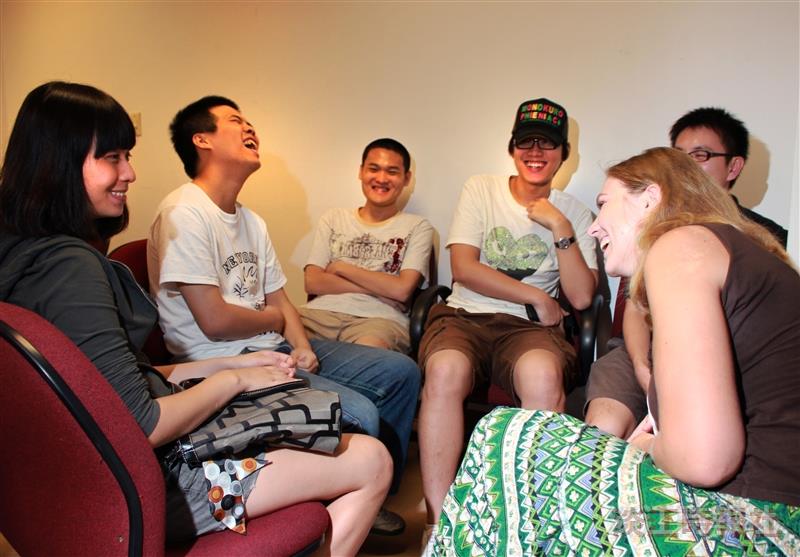與阿斗仔抬槓 外語再加強