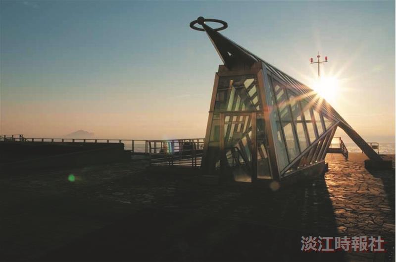 60校慶出版品_《鷹揚萬里》