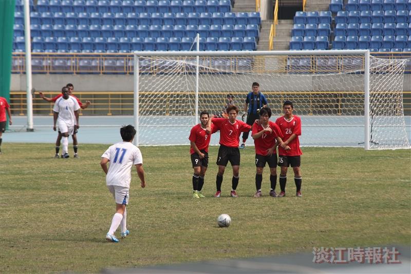 本校足球隊強韌團結　全國大專聯賽冠軍