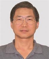 能源與光電材料研究中心主任 張正良