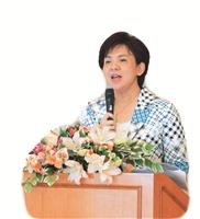 校長張家宜