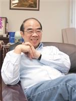 吳茂昆以「物理就在生活中」的理念，不為自己設限，依照自己的興趣、特長發展讓我們看到這位臺灣的頂尖科學家，也是拔尖的生活教育家。（攝影／梁琮閔）