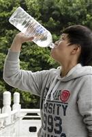 喝水_廣群