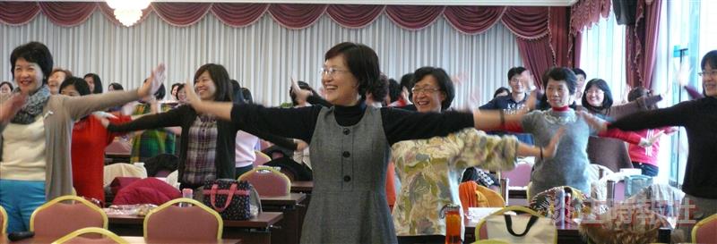 女聯會歡慶婦女節 團康健身喜洋洋