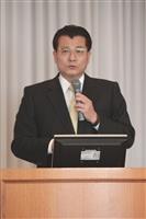 日前舉辦「100年度教學計畫執行成果發表會」，由學術副校長虞國興進行主軸說明，除了感謝大家的努力與付出之外，也表示本校未來將面臨更多的挑戰與衝擊，對於推動特色計畫勢在必行，相信淡江絕對也有這樣的實力及潛能。