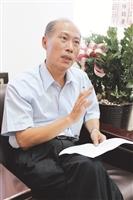 商管學院院長邱建良 溝通協調達成商管無縫融合