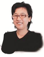 資訊傳播學系系主任孫蒨鈺