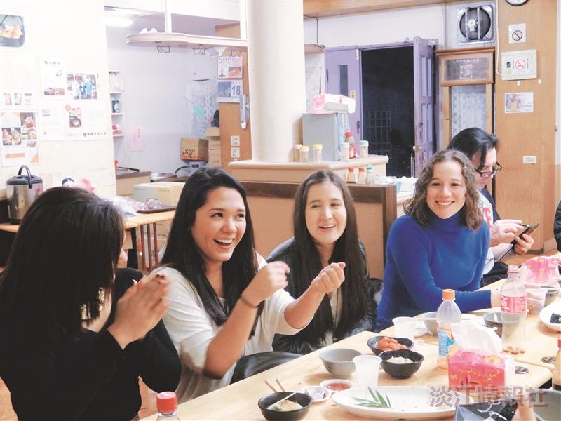 蘭陽瘋耶誕 境外生臺式耶誕大餐 耶誕舞會